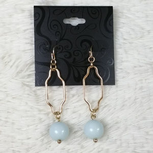 NWT Moroccan Boho Dangle Earrings Gold Tone